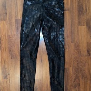 Peloton Show Up Digital Foil Legging - Medium